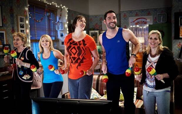 Miranda - Švenk, nic víc - Z filmu - Patricia Hodge, Sarah Hadland, Miranda Hart, Tom Ellis, Sally Phillips