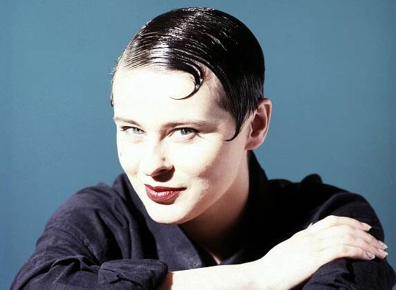 Stoupající hvězda: Před 35 lety Lisa Stansfield svým debutem ohromila svět - Expres FM