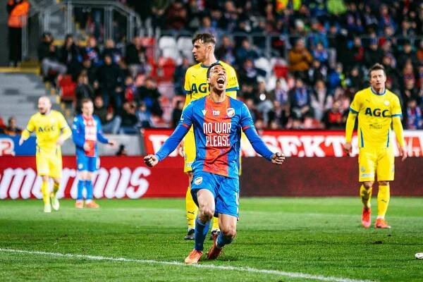 Viktoria Plzeň - FK Teplice 1:0 (1:0)