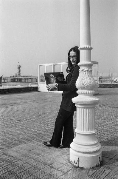 Nana Mouskouri
