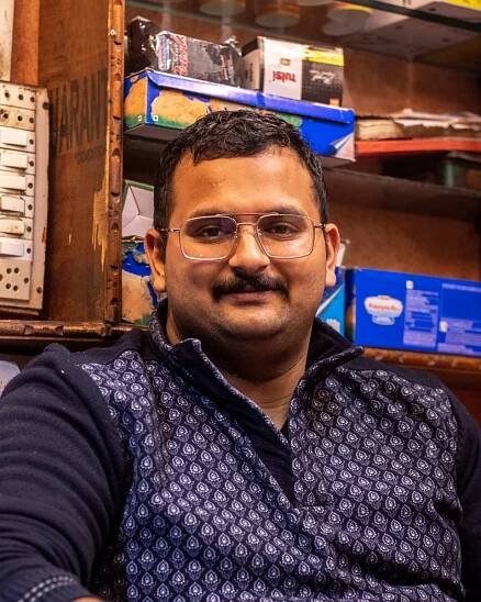 Satish Chaurasia Paan Bhandar