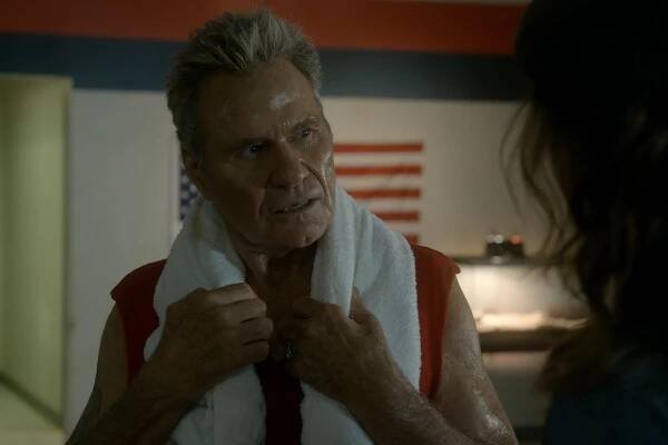 Cobra Kai - Série 3 (S03) (2021)