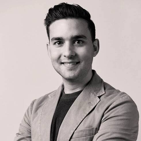 Pietro Lessi, Key Account Director