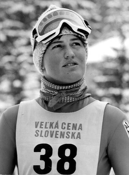Portrétová fotografie Olgy Charvátové z roku 1978