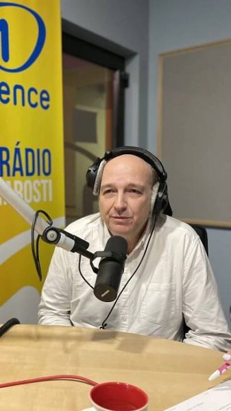 Jan Vondráček: Namlouval jsem třeba i hlášení o smogové situaci, to mě překvapilo | Host Frekvence 1