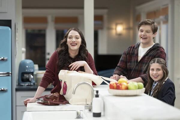 Nový start - Jimmy - Z natáčení - Kat Dennings, Maxwell Simkins, Barrett Margolis