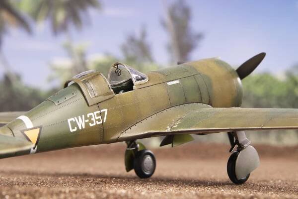 Curtiss Wright CW-21 Interceptor 1/72 - postavený model od Jana Šimona
