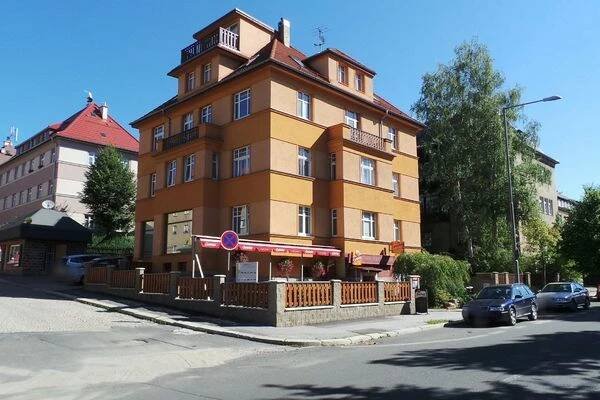 O nás :: Restaurace U Balcarů