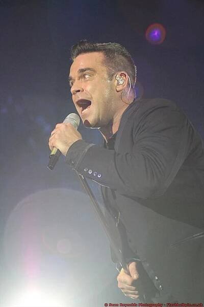 Robbie Williams – Wikipedia