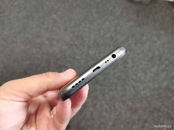 Realme C11: radost pro nenáročné [recenze] – Mobinfo.cz