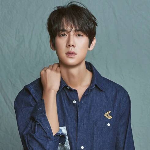 Yoo Yeon Seok 15
