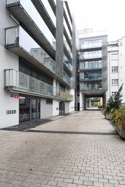 Křižíkova, Karlín - Praha 8 | Prodej, Byt, 1+kk, 51 m²
