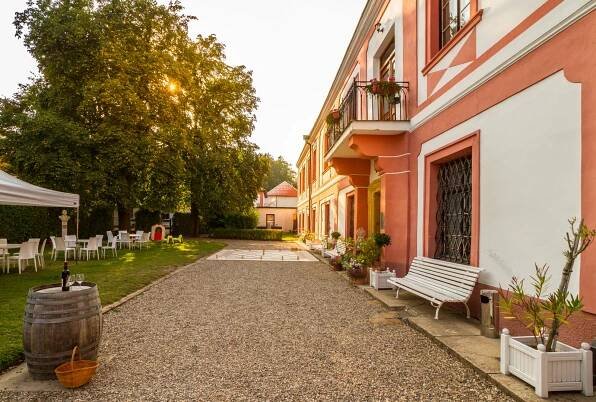 Hotel Zámek Lobeč Exteriér fotografie
