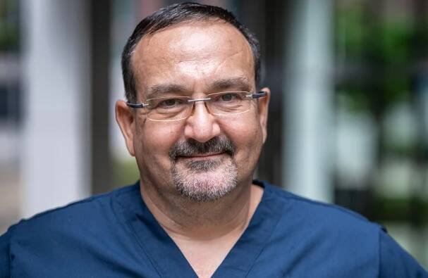 Starší muži omládnou o deset patnáct let. Po zákroku jsou kolikrát k nepoznání, říká plastický chirurg o transplantaci vlasů