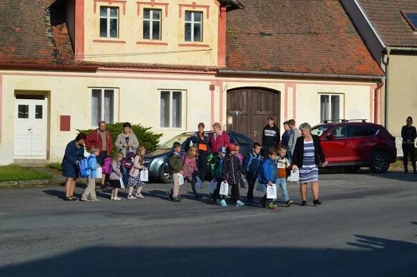 Slavnostní zahájení školního roku 2021/2022 – ZŠ a MŠ Kozojedy, okres Plzeň-sever, p.o.