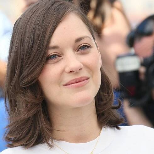 Marion Cotillard Joins the Great Netflix vs. Film Debate