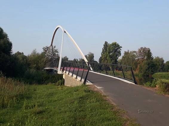 Cyklostezka Hradec Králové -... - Trasy