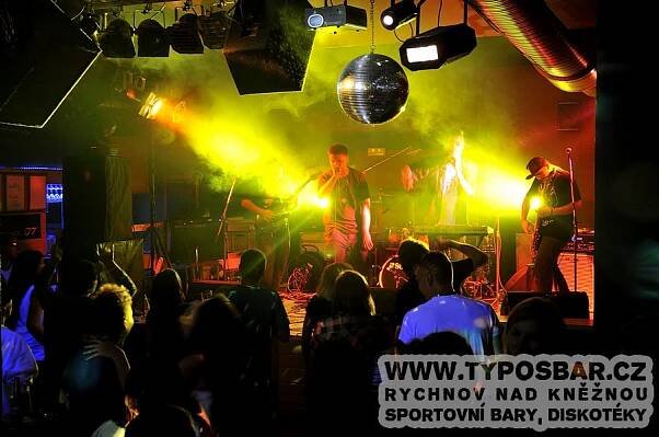 MUSIC CLUB TYPOS 10.5.2013 - WILD RAP NIGHT