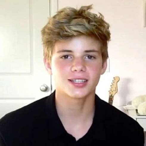 Tyler Phillips, early life, career, professional, net worth, relationship