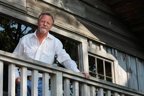 Roger Brown - Photos