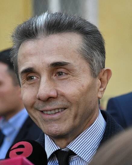 Ex-Soviet Georgia's richest citizen, ruling party chief, quits politics