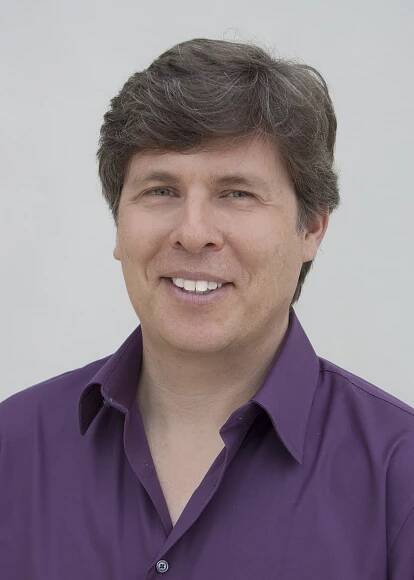 Going beyond Siri and Watson: Microsoft co-founder Paul Allen taps Oren Etzioni to lead new Artificial Intelligence Institute