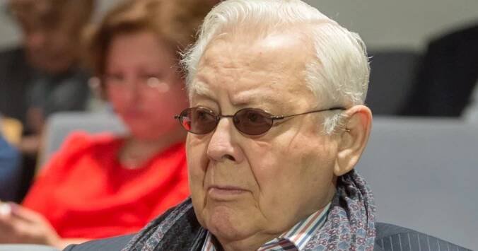 Zemřel legendární ruský herec a režisér Tabakov. Vytvořil přes 200 rolí a režíroval desítky inscenací