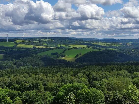 FOTO: K Trutnovu láká vojenská historie i rozhledy od Stachelbergu