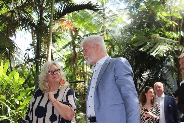 Pavlovo premiérové safari: Jako první český prezident přistál v Mauritánii, tentokrát bez Evy