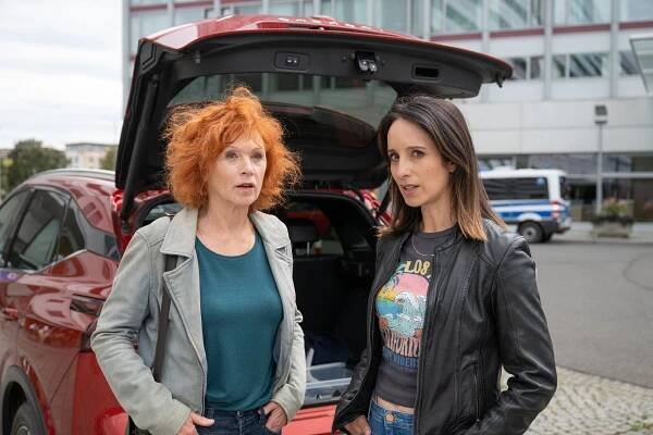 Heike Trinker, Stephanie Stumph - Stubbe – Familie in Gefahr - Z filmu
