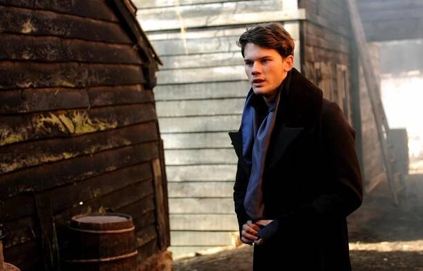 Nadějné vyhlídky - Z filmu - Jeremy Irvine