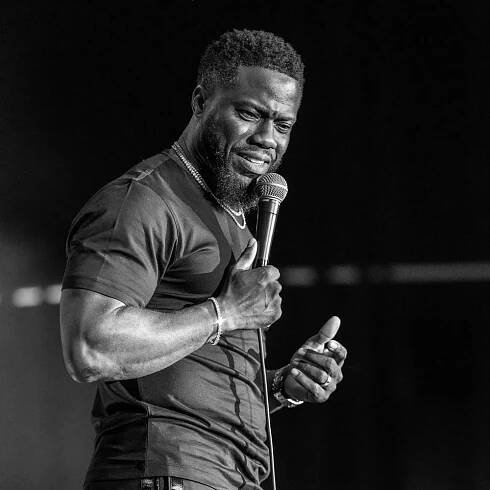 kevin-hart-host-bet-awards-2025-style-rave