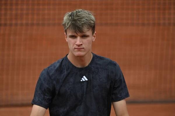 Jakub Menšík vypadl na UniCredit Czech Open hned v prvním kole