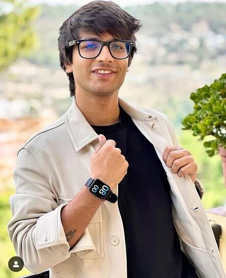 Sourav Joshi Girlfriend, Family, Net Worth, Biography & Many More » shubhbio.com