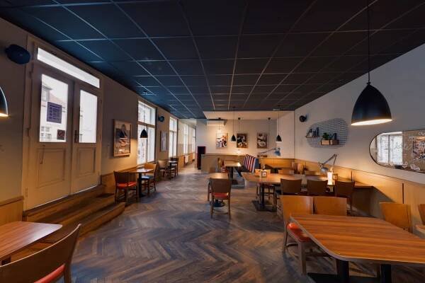 Kavárna Hradec Králové CrossCafe Kopeček | CrossCafe.cz