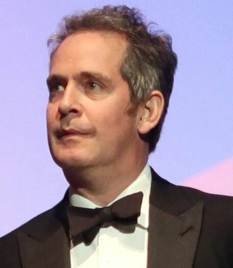 Tom Hollander – Wikipedia