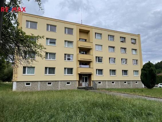 Pronájem bytu 1+1 v osobním vlastnictví 48 m², Nová Role | Reality RE/MAX