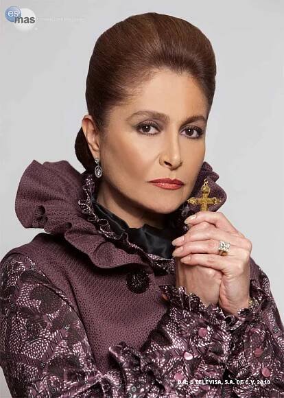 Daniela Romo - Telenovely.net ... vše o telenovelách na jednom místě