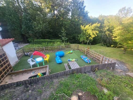 Venkovní dětské hřiště s pískovištěm - Holany - Loubí - foto 33