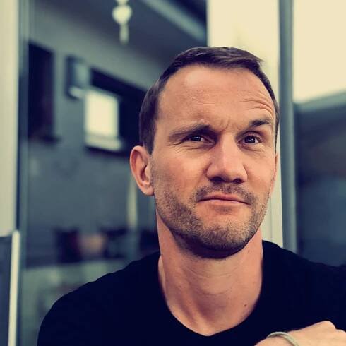 Zur Person – Rollstuhl-Schulprojekt Peter Müller