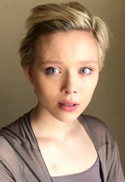 Ivanna Sakhno fotka