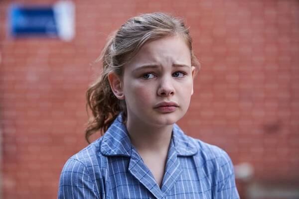 First Day - Z filmu - Evie Macdonald