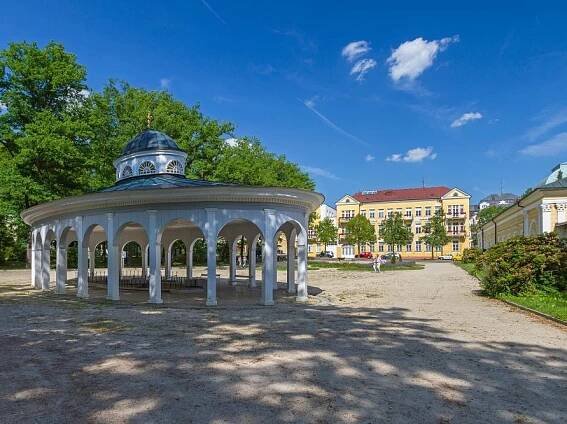 Hotel Tři lilie exteriér