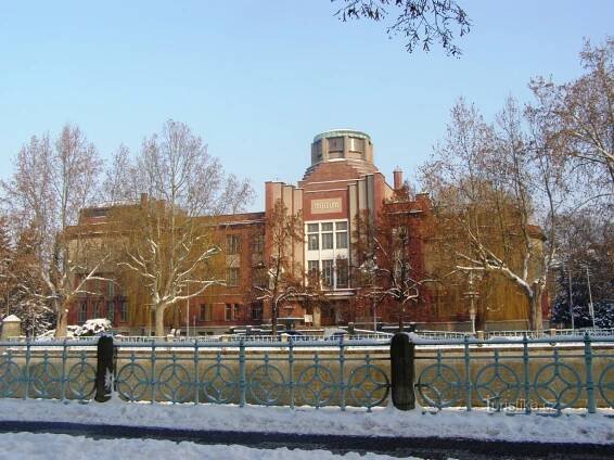 Muzeum východních Čech v... - Muzeum