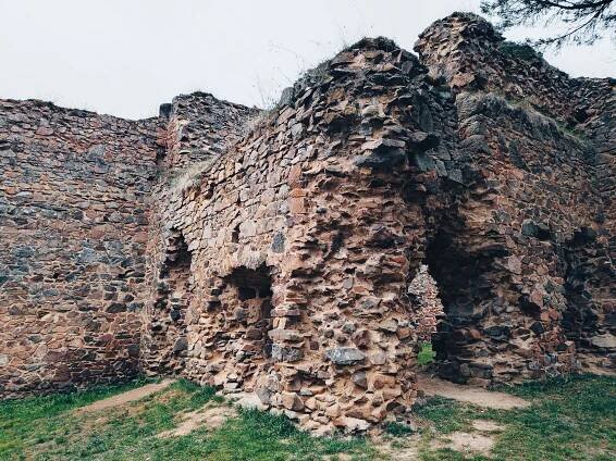 Zřícenina hradu Kamýk foto 6