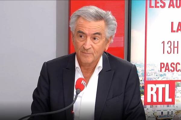 INVITÉ RTL - Guerre en Ukraine : BHL répond à De Villepin : 