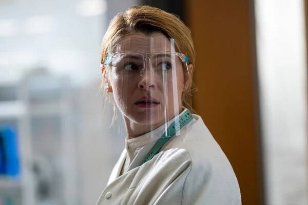 Sweet Tooth: Chlapec s parožím - Jak Pába potkal Ptáče - Z filmu - Amy Seimetz