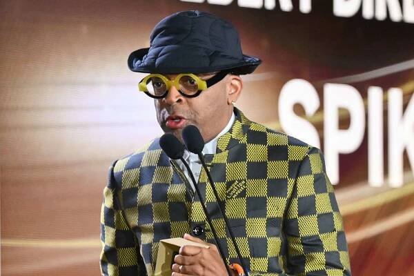 Spike Lee calls out 'motherf---ers in the press' who said Do the Right Thing would incite Black people to riot