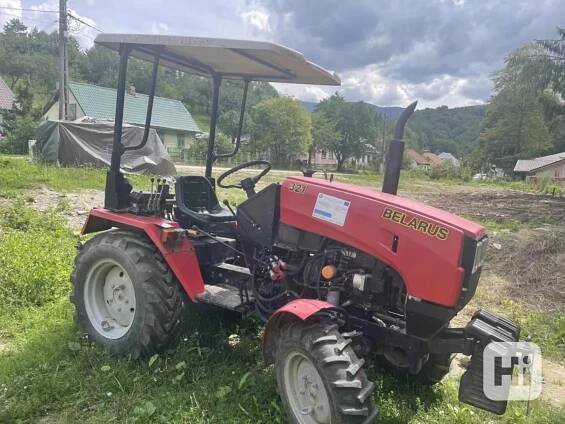Traktor Bělorusko 321 - foto 1