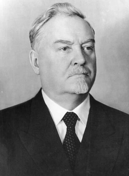 Soubor:Bundesarchiv Bild 183-29921-0001, Bulganin, Nikolai Alexandrowitsch (cropped).jpg – Wikipedie